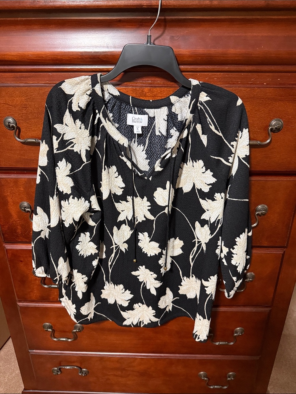 Croft & Barrow Black Blouse with Cream Floral Print and V-Neck Tie